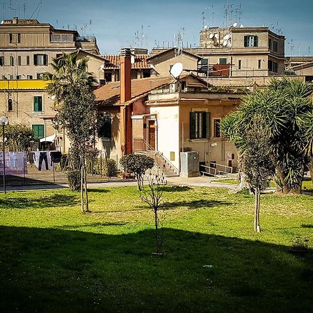 Casa Di Amici Alla Garbatella Рим Экстерьер фото